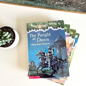 Scholastic Magic Tree House Adventure Collection Vintage set of 4